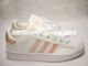 阿迪达斯adidas、三叶草经典女款、贝壳头休闲板鞋、白粉色