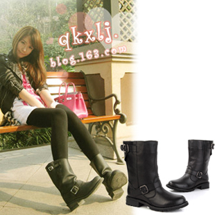  秋冬新品 萧亚轩真皮机车靴踝靴 真皮短靴 女靴 骑士靴马丁靴