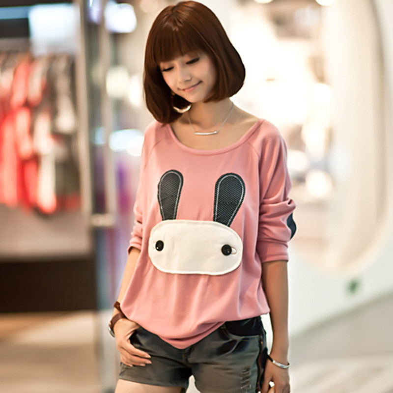 宽松卡通蝙蝠袖...