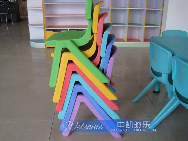 厂家直销凳子儿童幼儿园桌椅塑料椅子幼儿园椅子(小班）