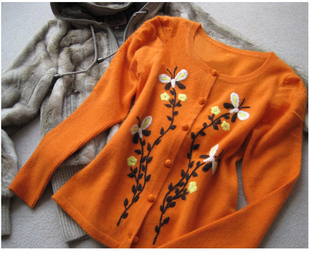 2012新品<em>女款羊绒开衫</em>手工绣花<em>羊绒</em>衫<em>短款</em>毛