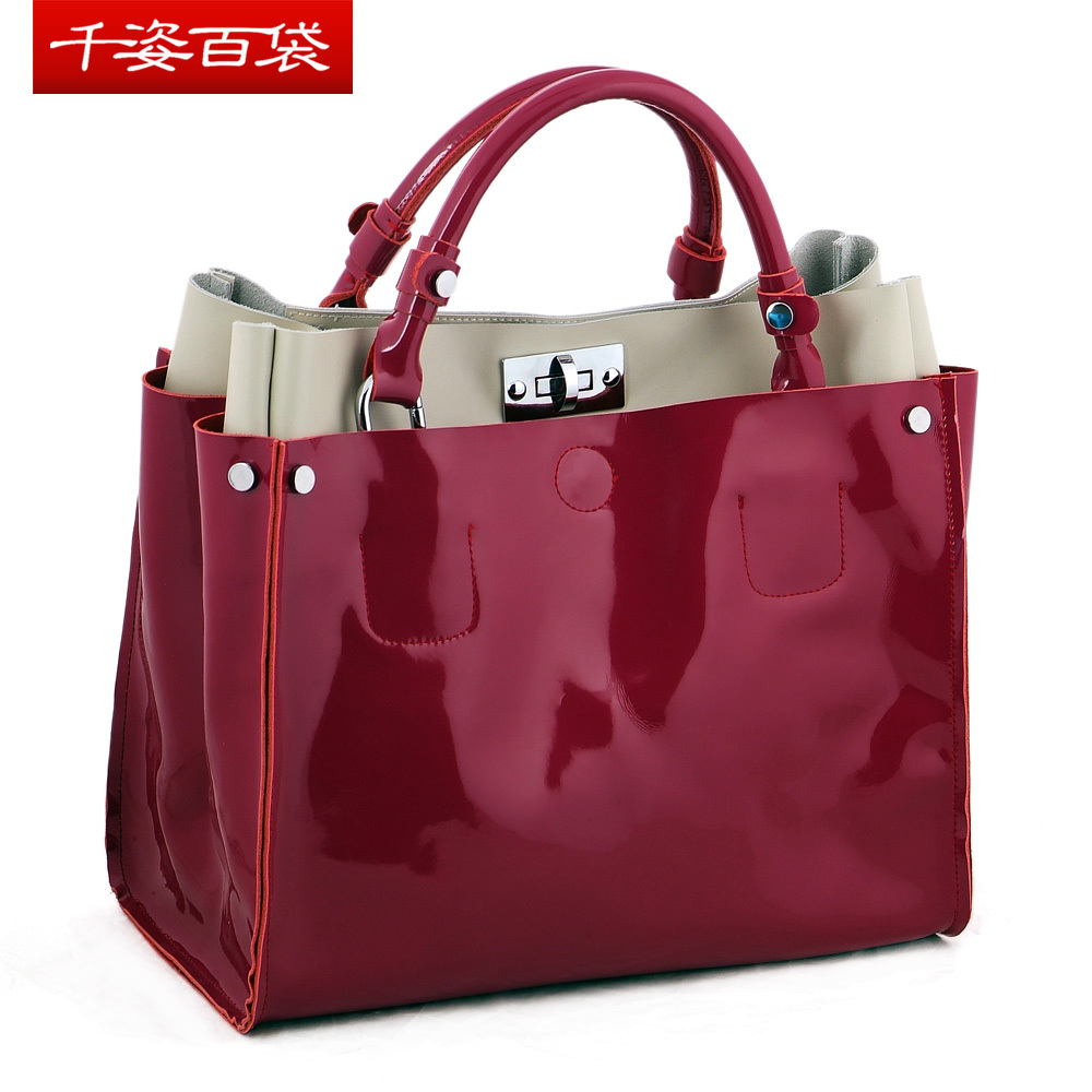Сумка Zi one hundred bags 50915 Zi one hundred bags Девушки Кожа быка Жесткий Пряжки Сумка с карманом на молнии, Сумка-планшет на молнии Накладные карманы Заклепки Однотонный цвет Да Мягкая Нет 100 Деловой Средняя (максимальная длина 30-50 см) Современный европейский Квадратная форма Без лямок (ремней) Женская сумка Сумка Zi one hundred bags 50915 Zi one hundred bags Девушки Кожа быка Жесткий Пряжки Сумка с карманом на молнии, Сумка-планшет на молнии Накладные карманы Заклепки Однотонный цвет Да Мягкая Нет 100 Деловой Средняя (максимальная длина 30-50 см) Современный европейский Квадратная форма Без лямок (ремней) Женская сумка
