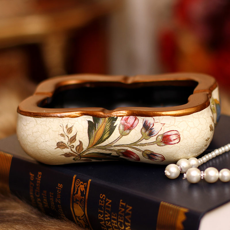 复古陶瓷大号烟缸...