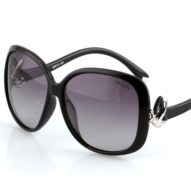 Lady resin lens sun glasses 
