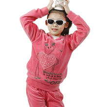Erlang small children's clothing girls spring 2013 velvet suit children spring and autumn new velvet two-piece