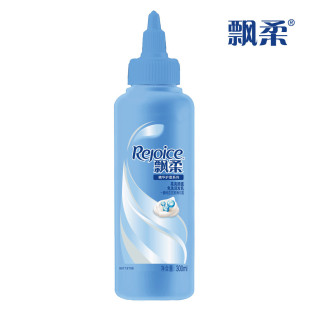 <em>头发总是乱</em>糟糟的,打理好几分钟后又变得乱乱