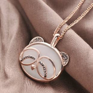 缀好可爱熊猫毛衣链...