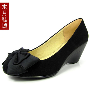  老北京布鞋女鞋坡跟蝴蝶结花朵时尚女款单鞋工作鞋女士高跟工装鞋