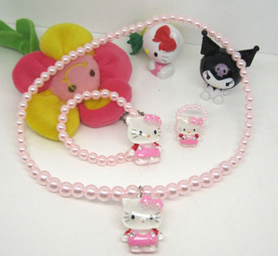 HELLO KITTY 卡通项链儿童珍珠项链 戒指手链项链三件套 2颗钻