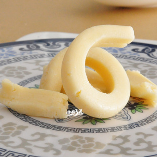  【小奶花】用黄油制作的 低脂乳条 超营养 美味特产 100gx4