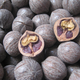  淘金币 新货 满4包邮送钳子  民果牌临安山核桃 小核桃非手剥