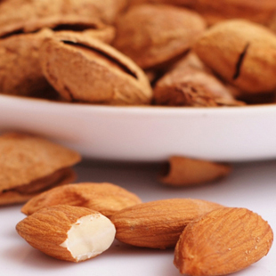  新货 坚果零食杭梦新疆特产手剥薄壳杏仁巴旦木 4件包邮特价