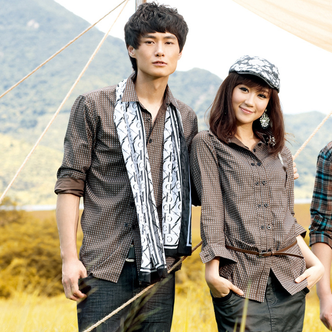 满200减20蓝天麦子情侣装韩版格子长袖情侣衬