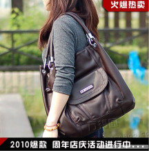 月销上千2010新款啄木鸟职业百搭女包单肩包手提包