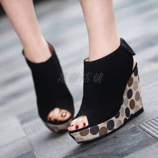 求购一双脚背高脚大的女孩纸能穿的高跟鞋,拜