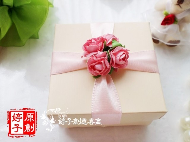 手工DIY欧式创意喜糖盒子结婚喜糖包装盒婚庆用品玫瑰花礼盒 手工DIY欧式创意喜糖盒子结婚喜糖包装盒婚庆用品玫瑰花礼盒