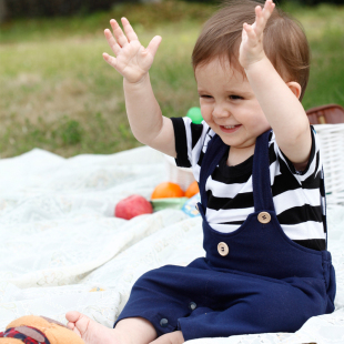 Baby clothing baby summer clothes striped cotton jacket + bib pants set 2012 new children clothes