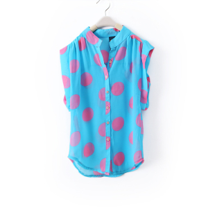 2012 Summer new turmoil in Europe and using CONTRAST COLOR dot collar single breasted chiffon shirts with no sleeves WC1156