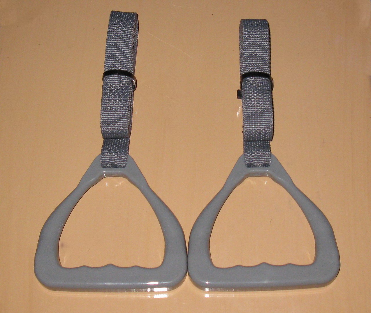 Rings adult Gymnastics train Pull ups indoor Home fitness equipment children motion Vertebra Towin the Sports/Yoga/Fitness/Fans supplies , Stepper/Small and medium sized fitness equipment , Rings category - from Buy2taobao.com to provide professional Taobao agent buy service