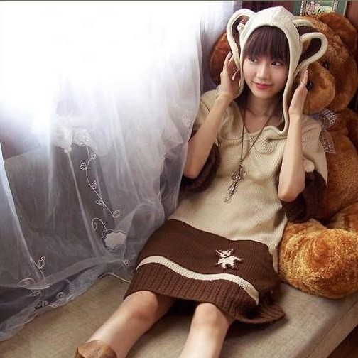 少女装厚毛衣外套...