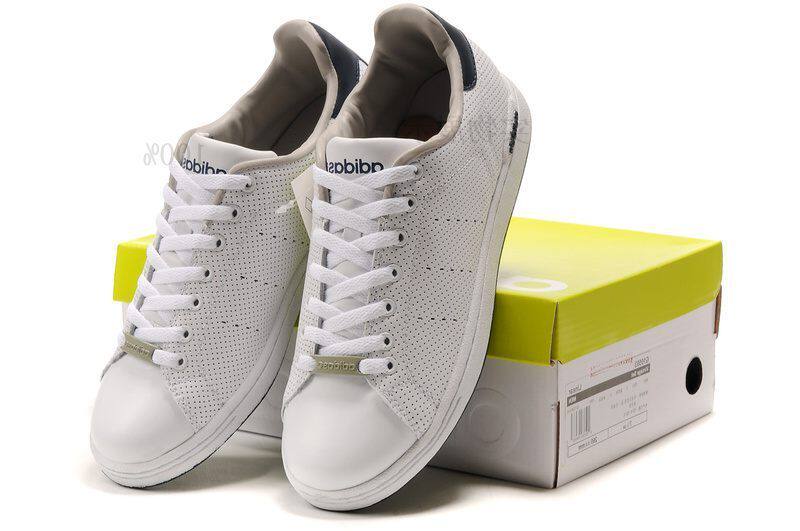 中国商城二皇冠名店,<em>阿迪达斯</em>三叶草文化鞋<em>ad</em>