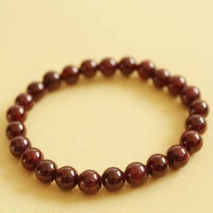  满满的爱。天然暗红色石榴石 女人石手链 手镯 养颜美容生日礼物