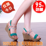 <span class=H>百丽</span> 2012夏季新款正品凉鞋绒面羊皮高跟坡跟草编拼色搭扣女凉鞋