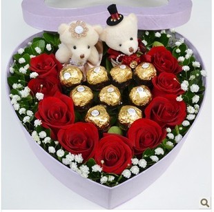 红玫瑰巧克力心形礼盒生日，惊喜礼物女友爱人圣诞节情人，节同城送花