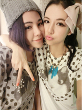 D蘑菇街推荐女装姐妹装艾莱依闺蜜装衣服装批发厂家直销夏装潮t恤