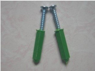 赠品:膨胀螺丝 (挂钟的赠品）