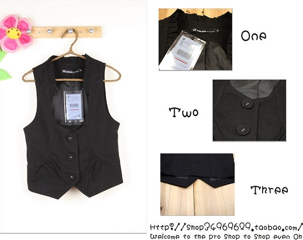 ★明星感の百搭黑色W形收腹小<em>马甲</em>,挂脖式亮