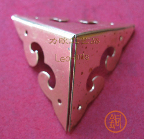 To fake something antique Pure copper Enclave angle Gusset Angle protector Chinese style furniture Copper fittings Pure copper Corner flower Cabinet Angle code 4.5in the Basic building materials , Home Hardware , Other Hardware , Other Hardware category - from Buy2taobao.com to provide professional Taobao agent buy service
