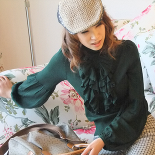 2013春装木耳边墨绿色打底衫灯笼袖口毛衣 高