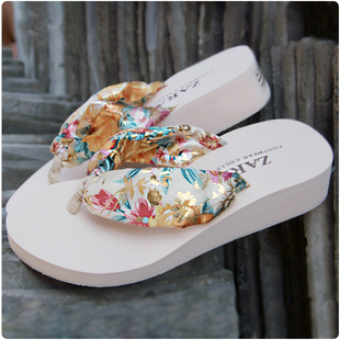  包邮波西米亚人字拖鞋夏季防滑女士中跟坡跟厚底凉拖夹脚沙滩凉鞋