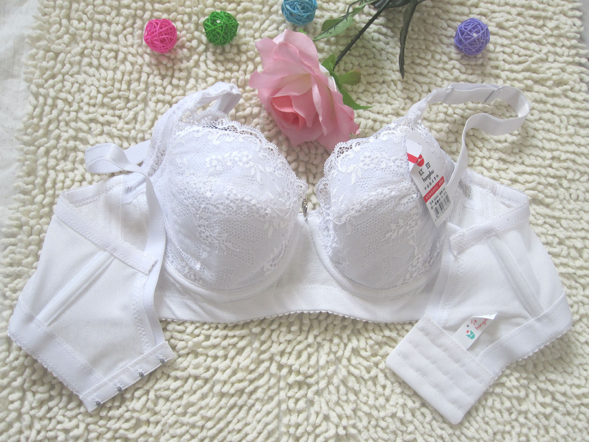 <em>文胸</em>,新年促销~高品质~柔珠精油按摩水袋 高档