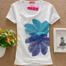 2012夏装新款女装 韩版修身枫叶印花白色短袖T恤 <span class=H>打底</span>衫衣服上衣