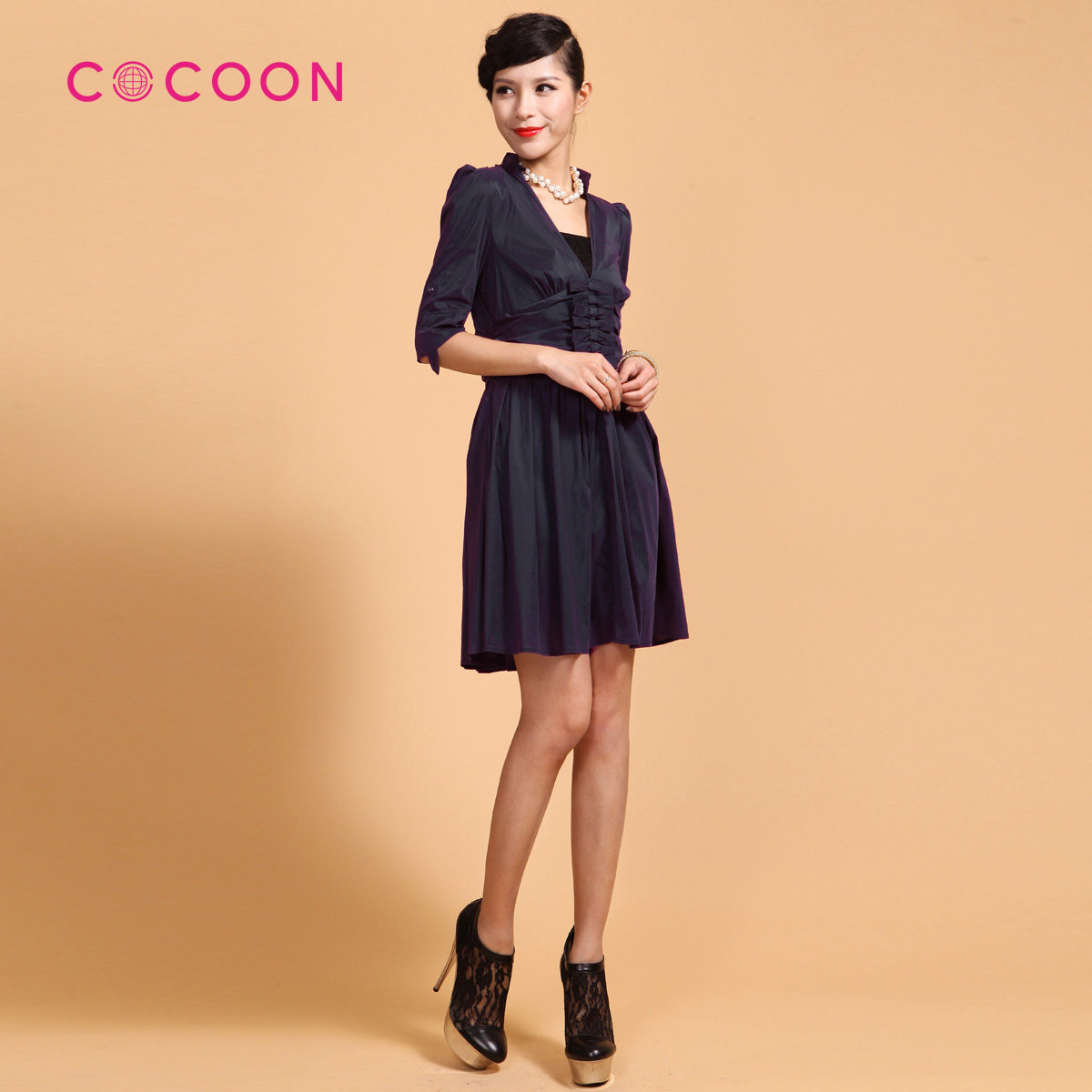 COCOON可可尼2012新品V领<span class=H>修身</span>连衣裙211202035原价1888