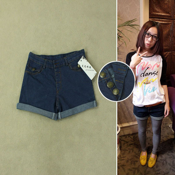 Denim shorts 2012 metal buckle new Women Korean version of the thin summer jeans women pants flange 1161