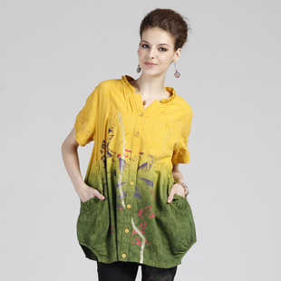 求一款适合中老年人穿的衣服,女装,不要太花俏