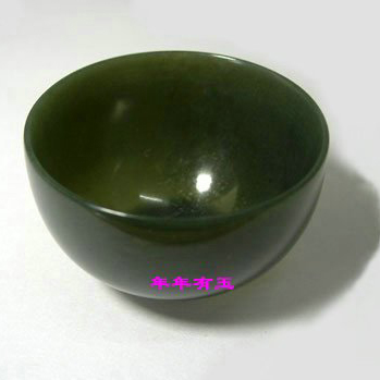 特价墨绿玉茶碗茶具玉石茶碗天然保健黑绿玉喝出品位喝出健康!在类目 珠宝/钻石/翡翠/黄金, 其他天然玉石, 珠宝奇石中 - 来自Buy2taobao.com提供专业的淘宝代购服务