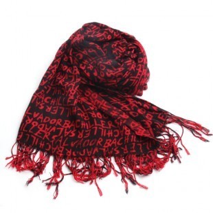 想买一条红色长款围巾,和图片一样的,急。–淘