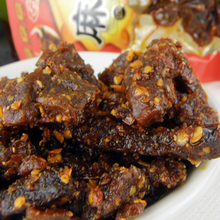 刘香源麻辣牛肉干 麻辣<span class=H>食品</span> 香辣美味 70克装 2元/包