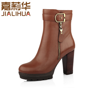 高跟中筒靴女牛皮靴