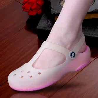 卡丽玛丽珍洞洞鞋正品凉鞋女鞋子厚底糖果冻鞋花园鞋变色透明平跟