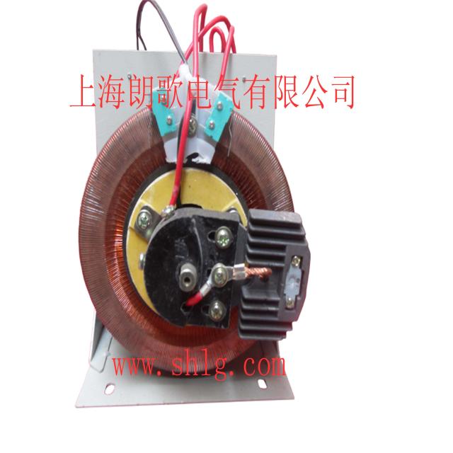 朗歌單相電動調壓器220VTBB-2K 電動調壓器 輸出0-250v電流8A在類目 五金/工具, 變壓器, 普通穩壓器中 - 來自Buy2taobao.com提供專業的淘寶代購服務