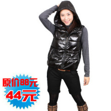 五折促销 秋冬韩版女款 羽绒 棉 <span class=H>亮面</span>女士马甲女式 马夹 EV01