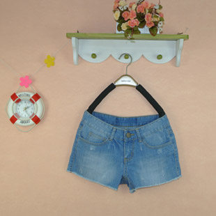 <span class=H>Etam</span>艾格EJ系列2012新品正品浅蓝色时尚韩版磨破牛仔短裤/热裤