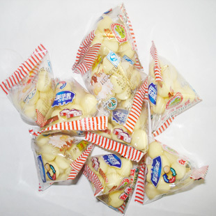  内蒙古特产 零食 天美华乳 三角包牛奶原味奶球每包一元 年货