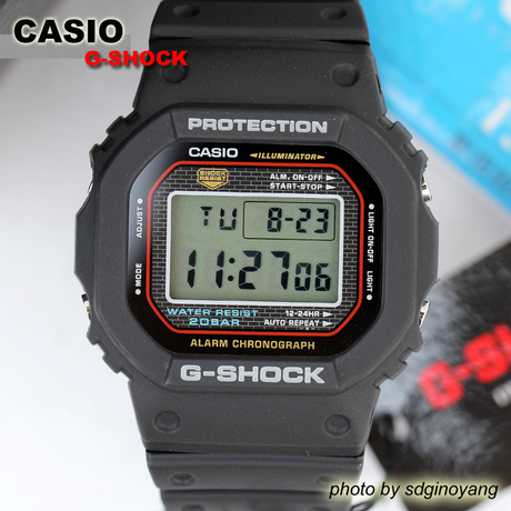 CASIO卡西欧 G-SHOCK DW-5000-1JF(DW-5