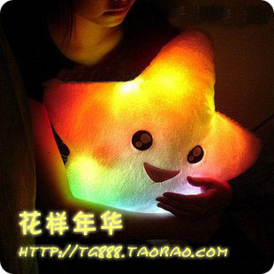 新奇特 创意礼品:七彩幸运星 发光抱枕 生日礼物